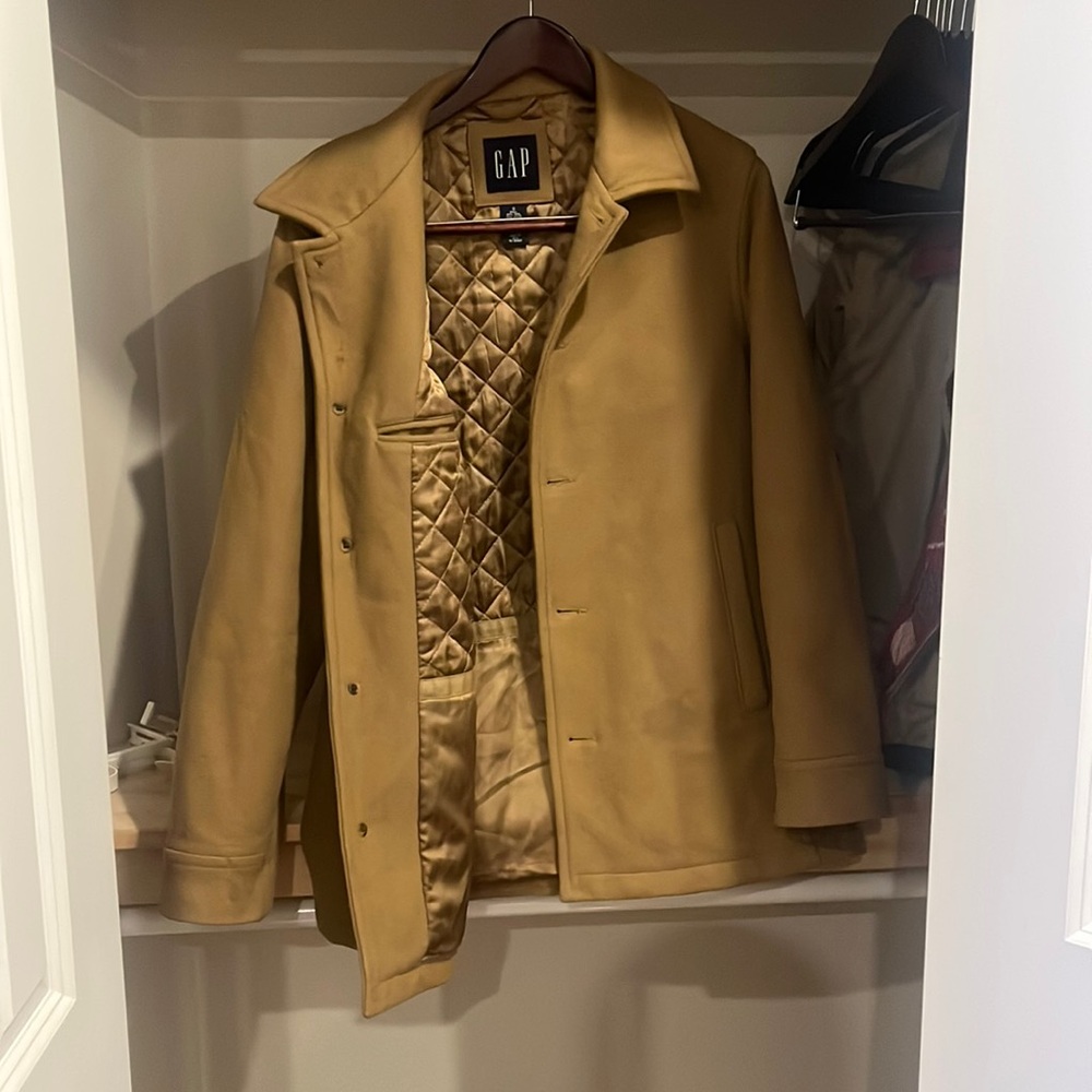 Gap jacket